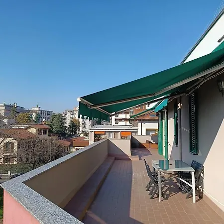 Rainbow House Apartment Mailand